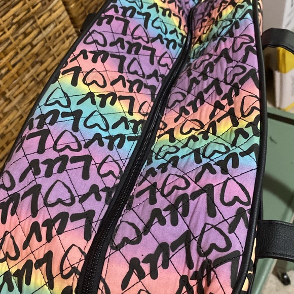 EUC Betsey Johnson Luv Betsey Weekender Bag Quilted Hearts Travel Duffel - Picture 10 of 14